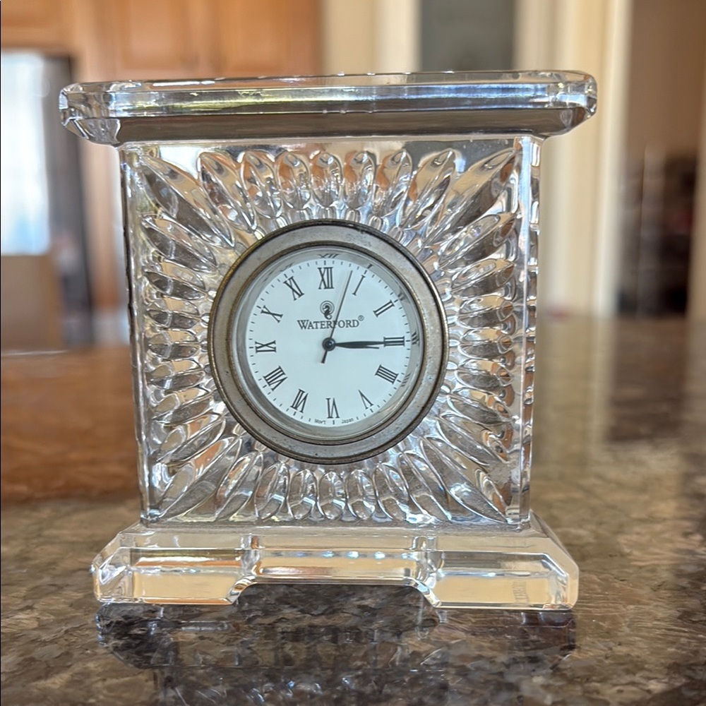 Waterford Crystal Medallion Mini Clock w Roman Numeral Dial Needs Battery